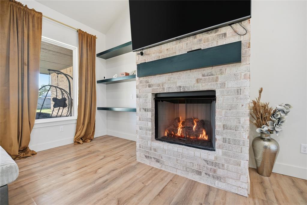 42829 Garretts Lake Road Property Photo 8