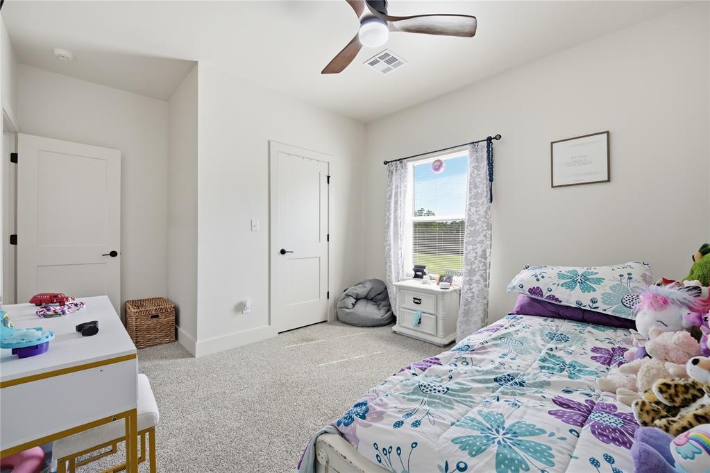 42829 Garretts Lake Road Property Photo 32