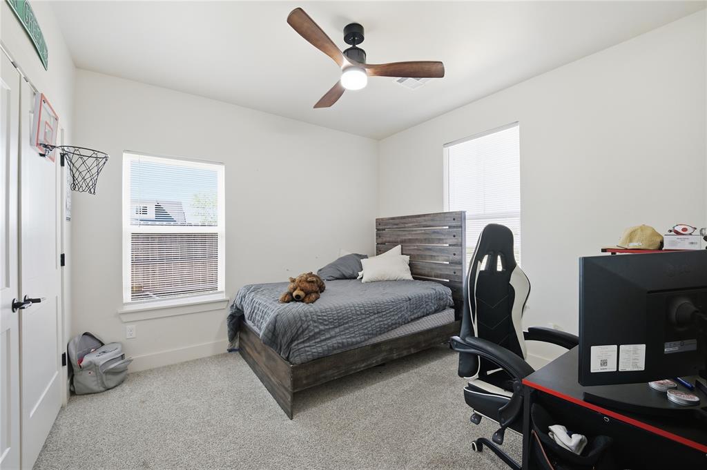 42829 Garretts Lake Road Property Photo 33