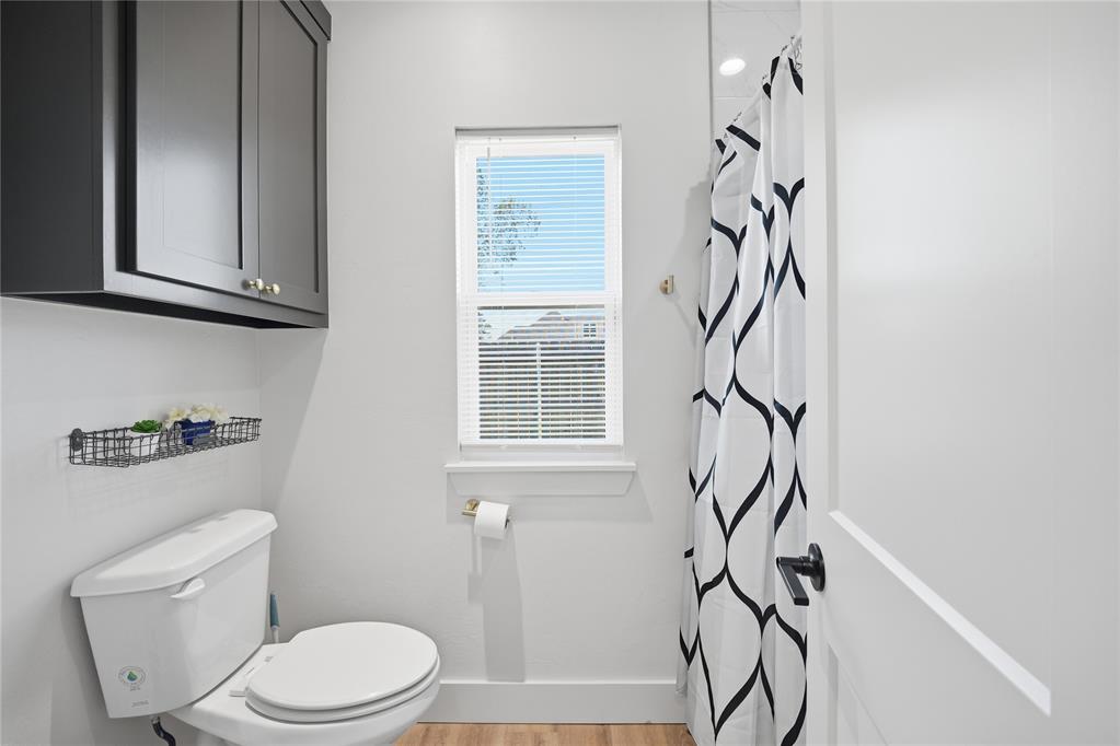 42829 Garretts Lake Road Property Photo 38