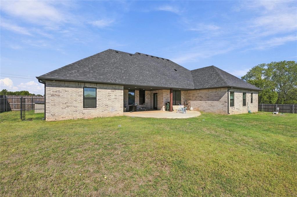 42829 Garretts Lake Road Property Photo 40
