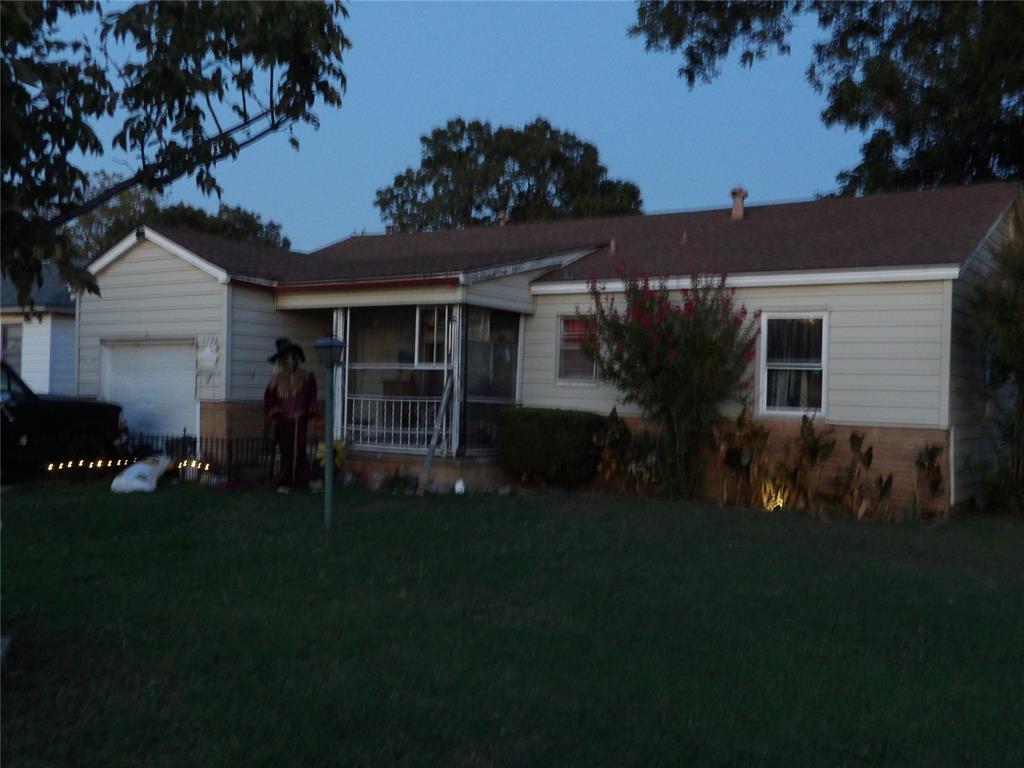 1721 Field Drive Property Photo 2