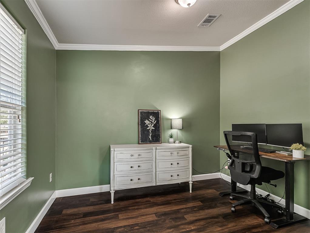 3230 Ives Way Court Property Photo 18