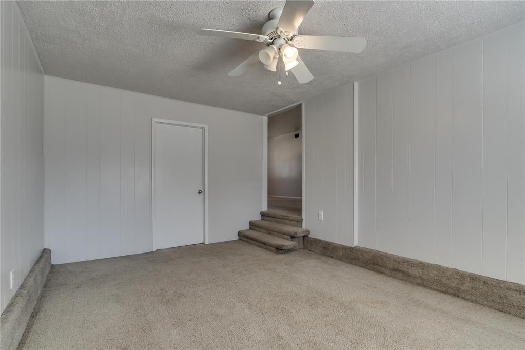 3813 Nw 56th Place Property Photo 15