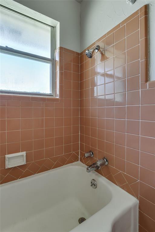 3813 Nw 56th Place Property Photo 20