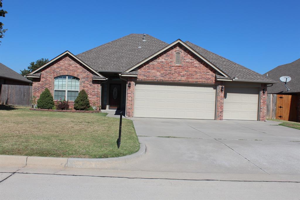 10823 Garrett Cole Drive Property Photo 2
