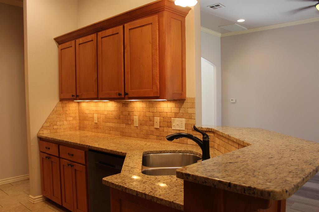 10823 Garrett Cole Drive Property Photo 10