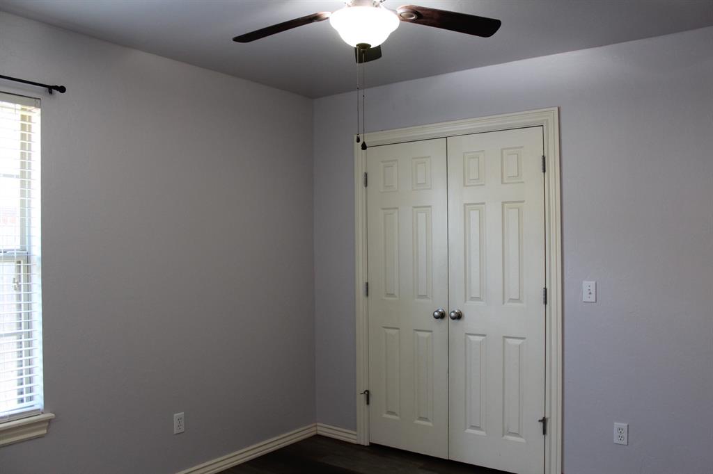 10823 Garrett Cole Drive Property Photo 14