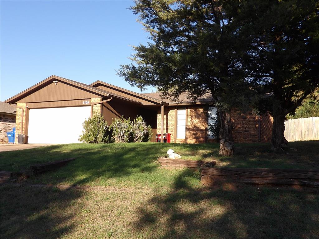 1105 Hillside Drive Property Photo 1