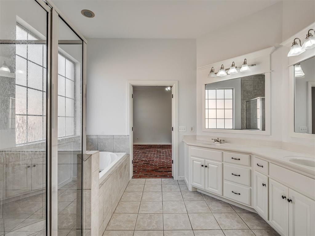 18009 Barrington Drive Property Photo 23