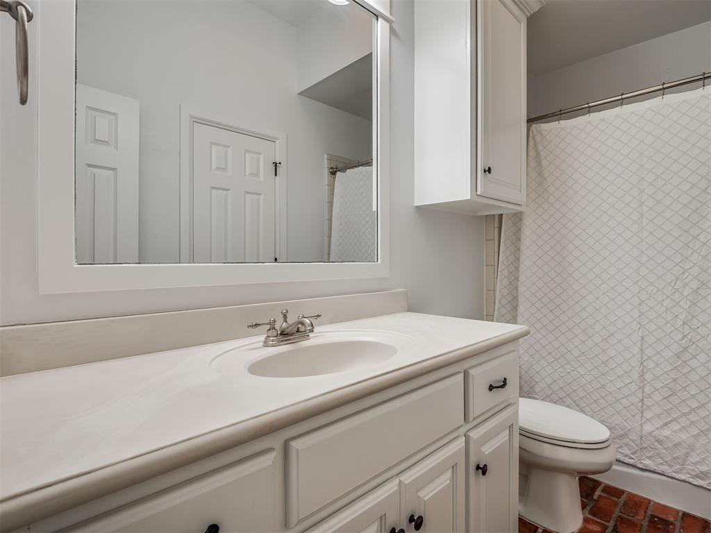 18009 Barrington Drive Property Photo 27