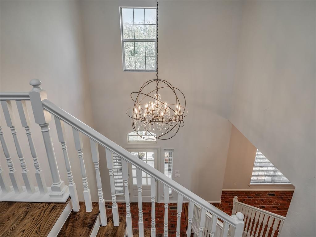 18009 Barrington Drive Property Photo 28