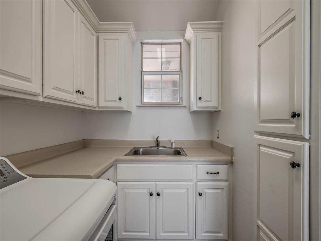 18009 Barrington Drive Property Photo 42