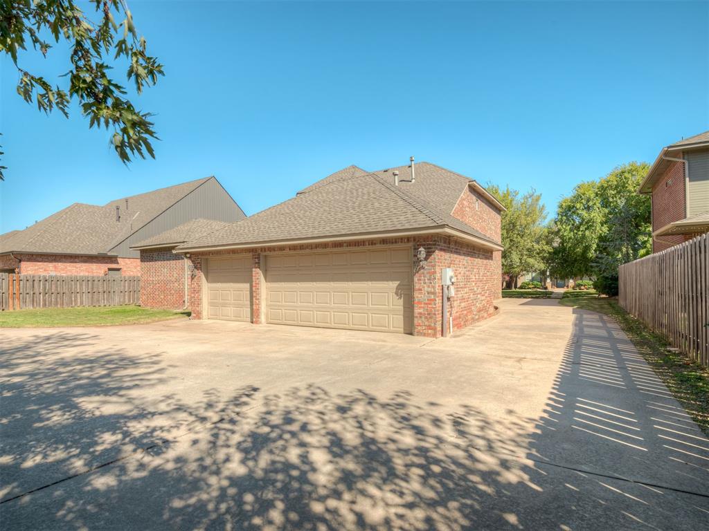 18009 Barrington Drive Property Photo 46