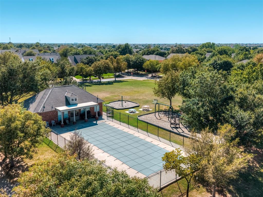 18009 Barrington Drive Property Photo 47