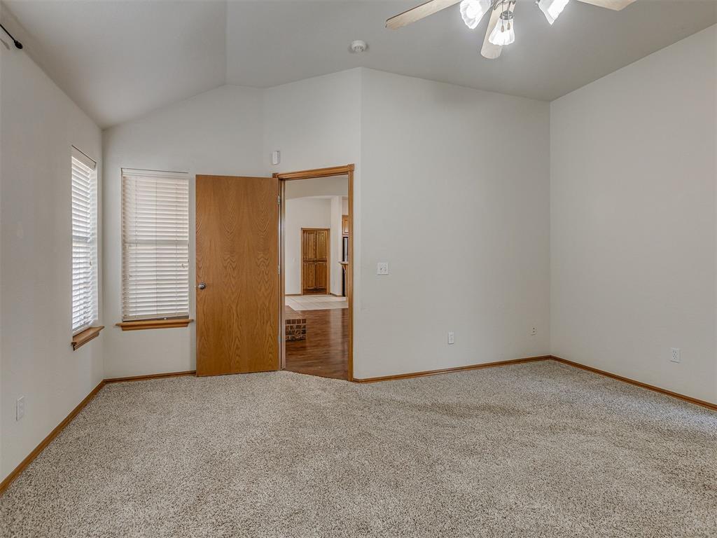 525 Madeline Lane Property Photo 22