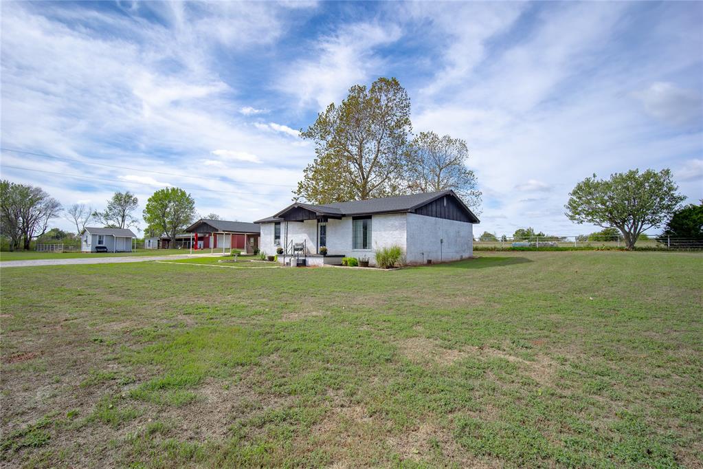 21099 May Avenue Property Photo 3