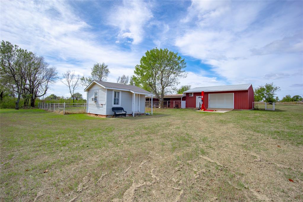 21099 May Avenue Property Photo 28