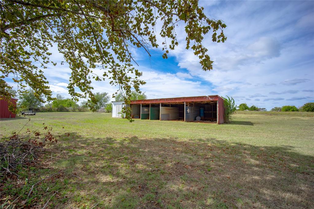 21099 May Avenue Property Photo 35
