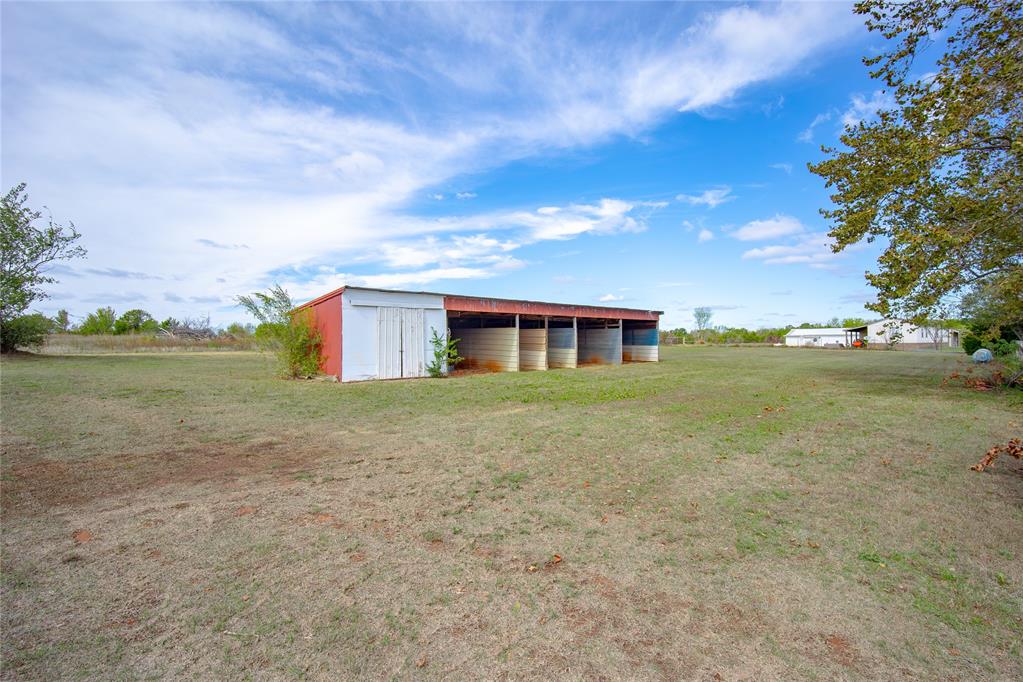 21099 May Avenue Property Photo 36