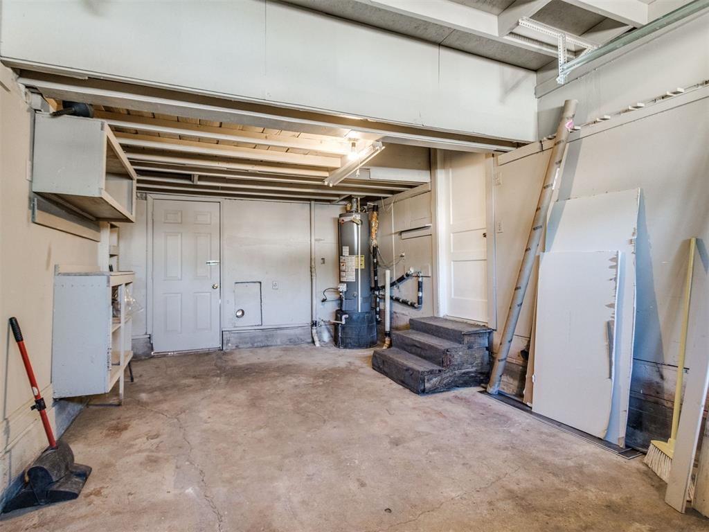 1432 Reding Drive Property Photo 39