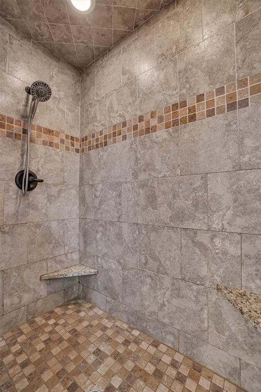 715 N Michigan Avenue Property Photo 32