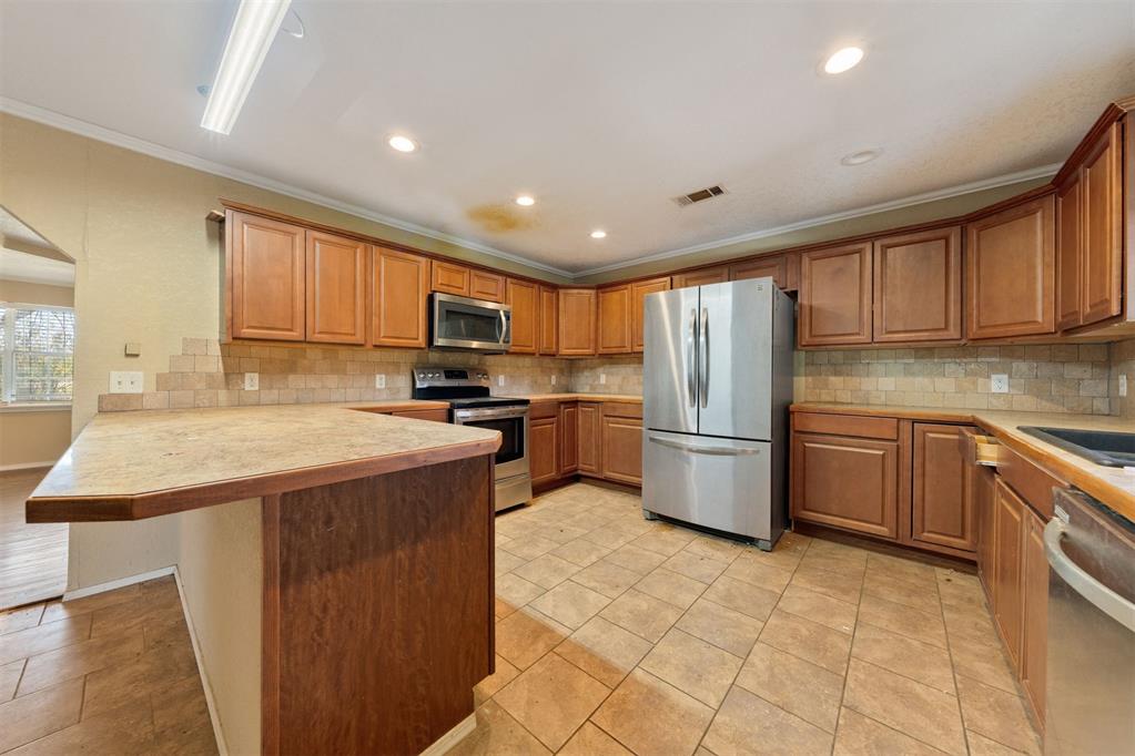 25994 State Highway 112 Property Photo 5
