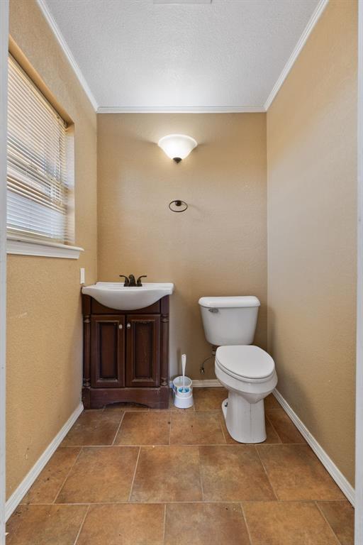 25994 State Highway 112 Property Photo 12