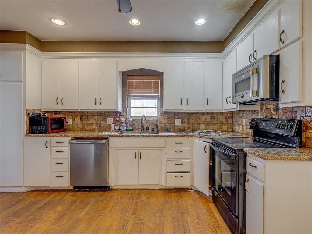 23065 E 1090 Road Property Photo 11
