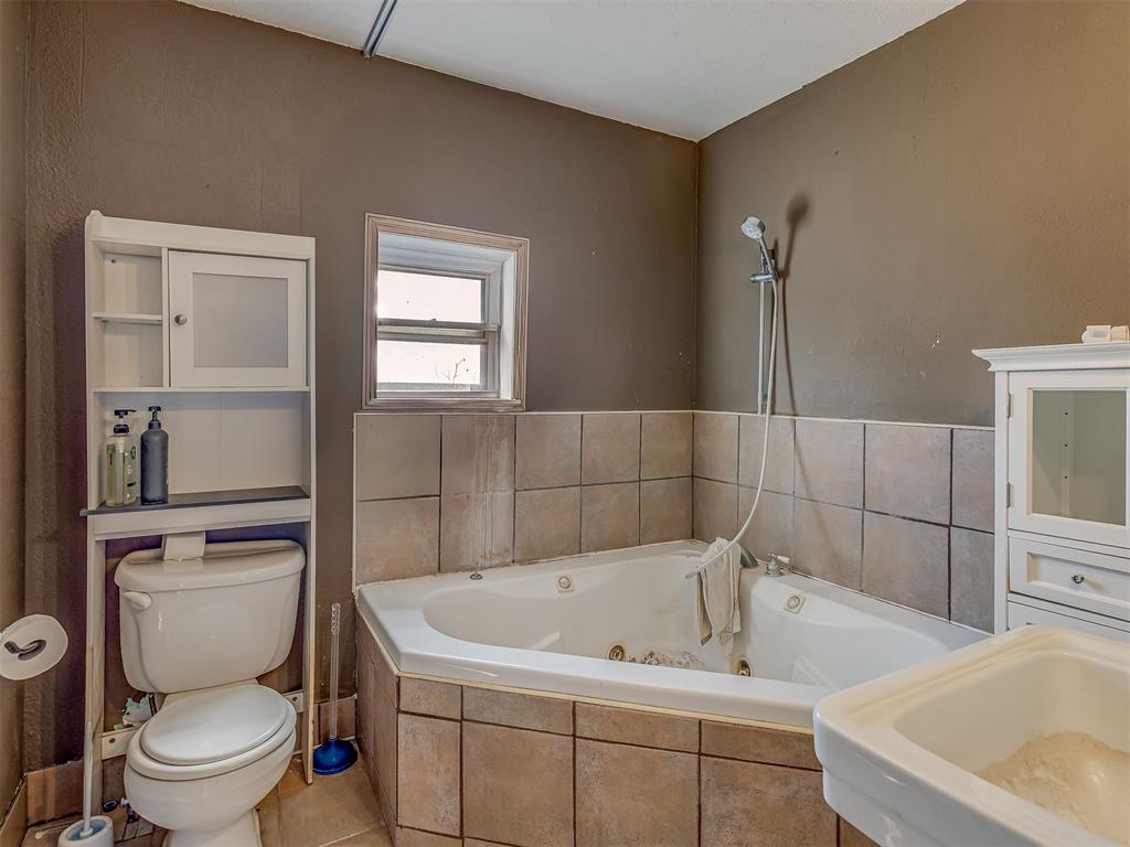 23065 E 1090 Road Property Photo 20