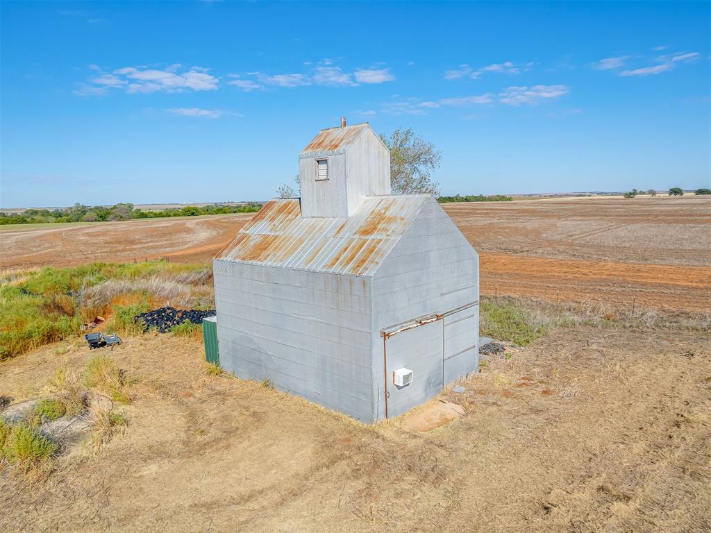 23065 E 1090 Road Property Photo 45