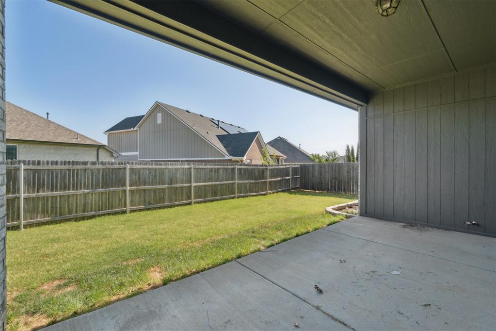 2237 Nw 179th Street Property Photo 42