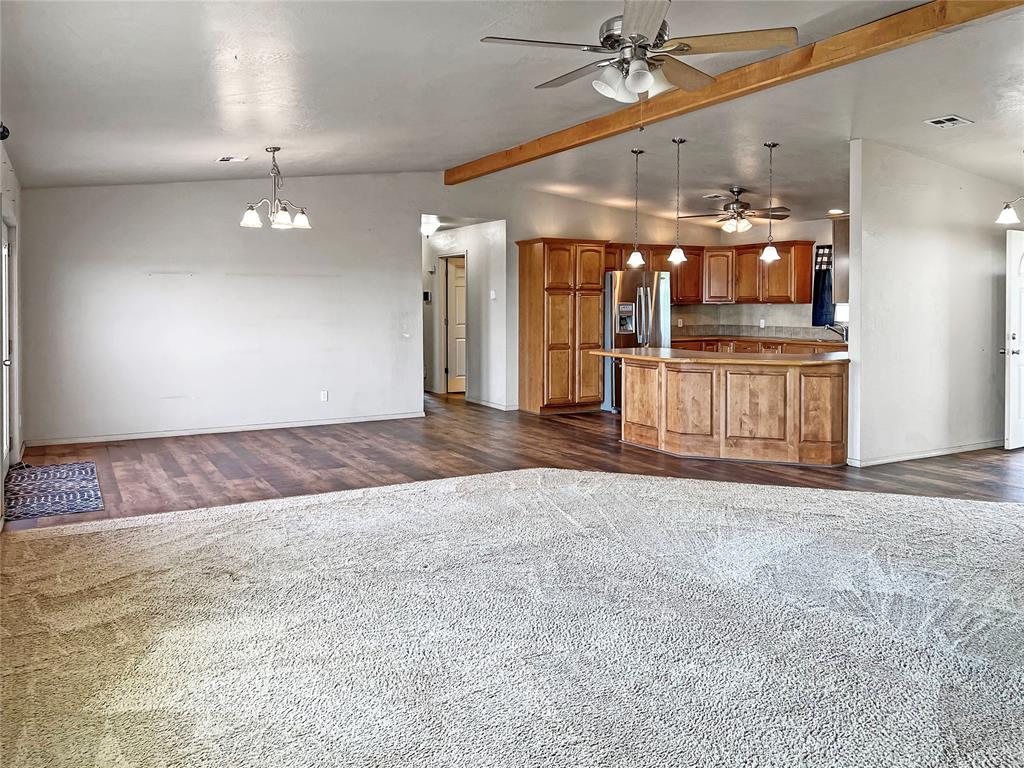 22950 E 1130th Road Property Photo 4