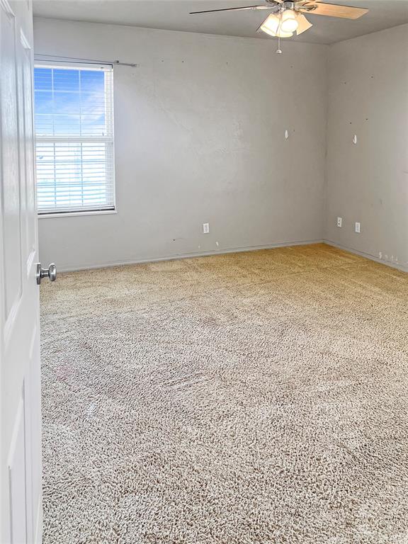 22950 E 1130th Road Property Photo 12