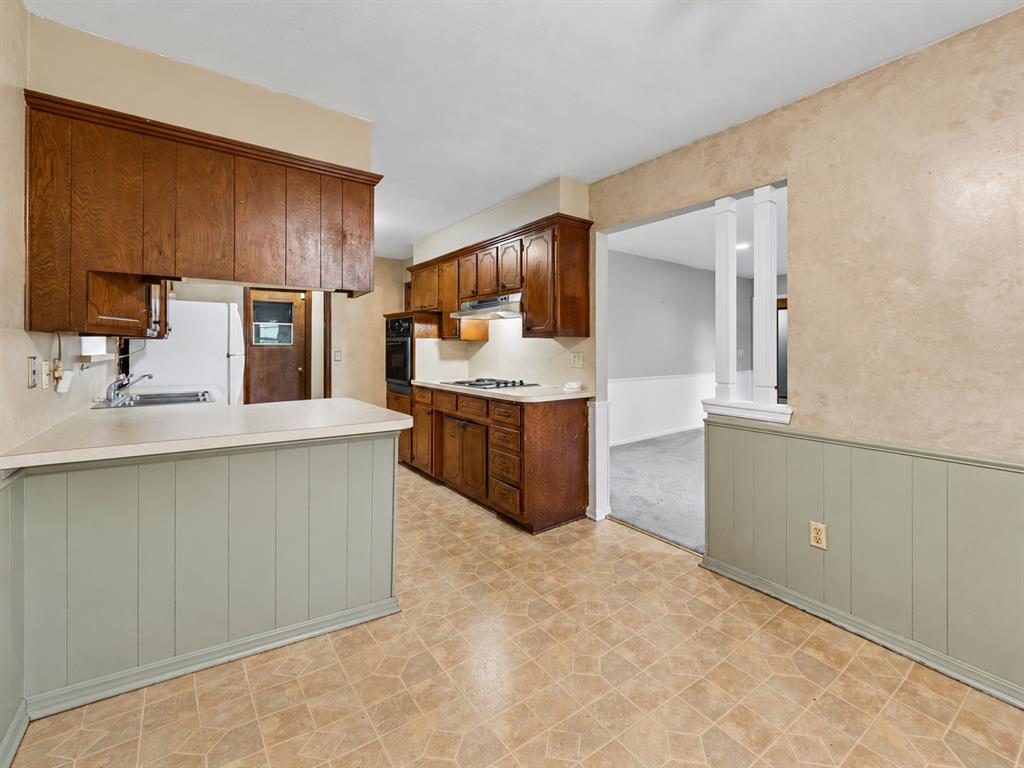 324 W Blueridge Drive Property Photo 13