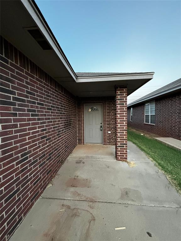 1304 Garden Gate Drive B Property Photo 1