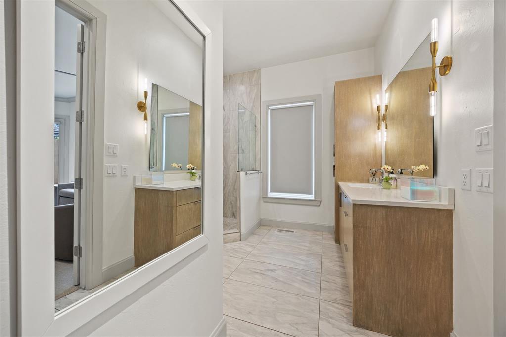 6509 Avondale Drive B Property Photo 27