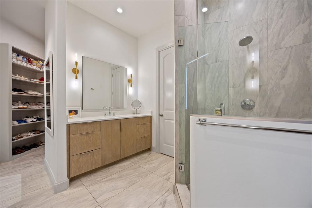 6509 Avondale Drive B Property Photo 28