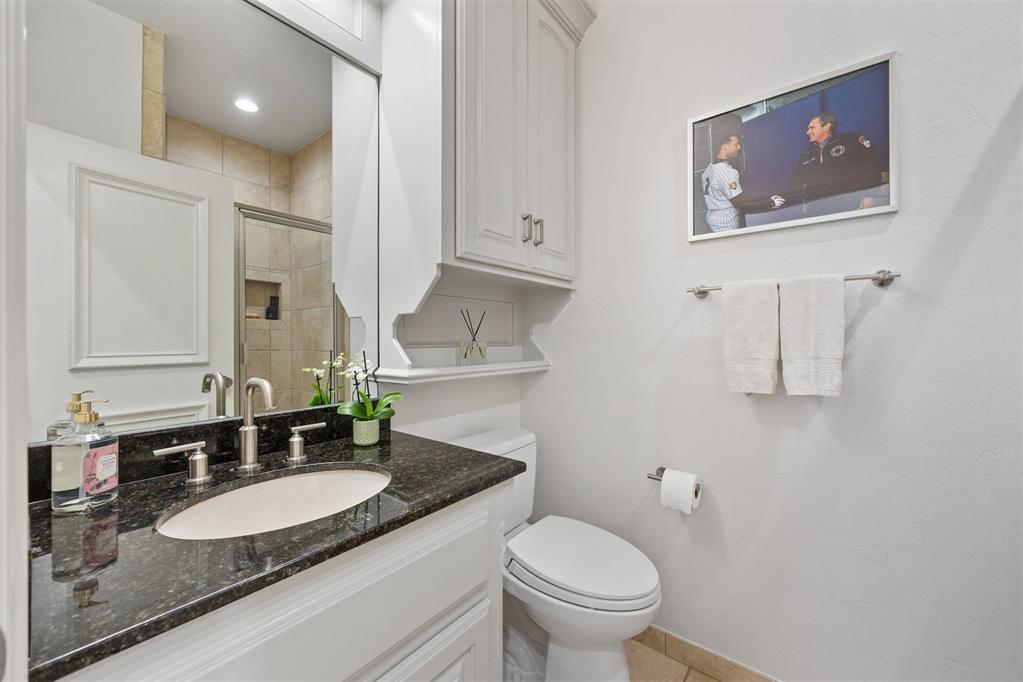 6509 Avondale Drive B Property Photo 31