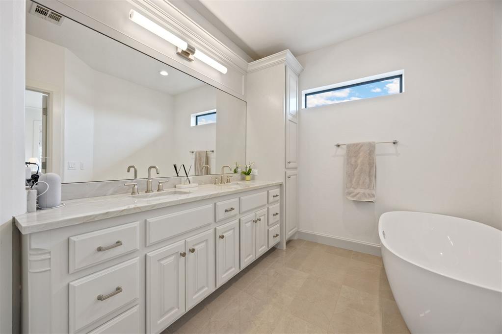 6509 Avondale Drive B Property Photo 33