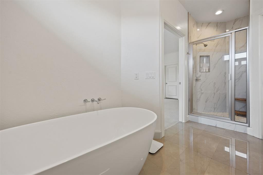 6509 Avondale Drive B Property Photo 35