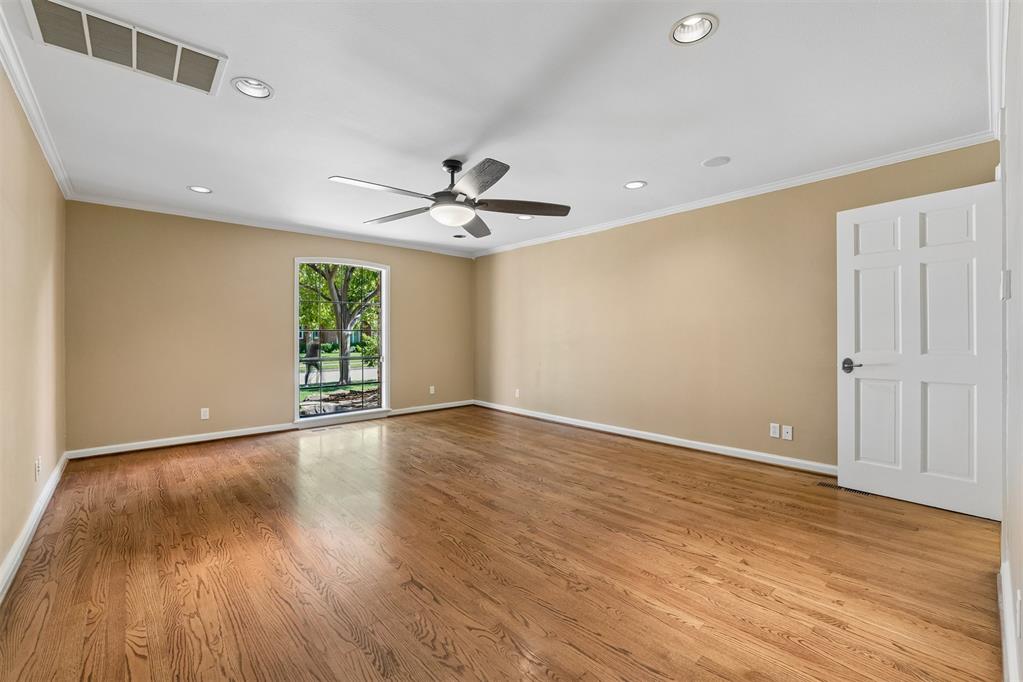 1902 Pin Oak Circle Property Photo 21