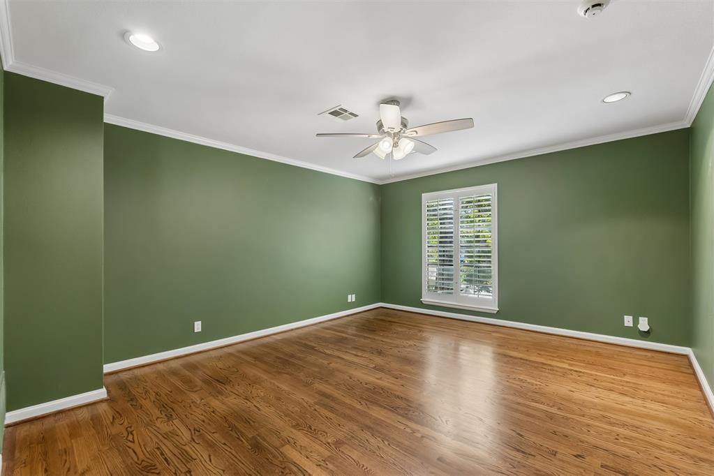 1902 Pin Oak Circle Property Photo 31