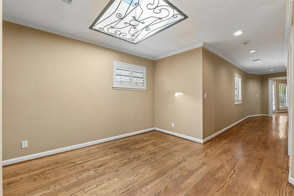 1902 Pin Oak Circle Property Photo 36