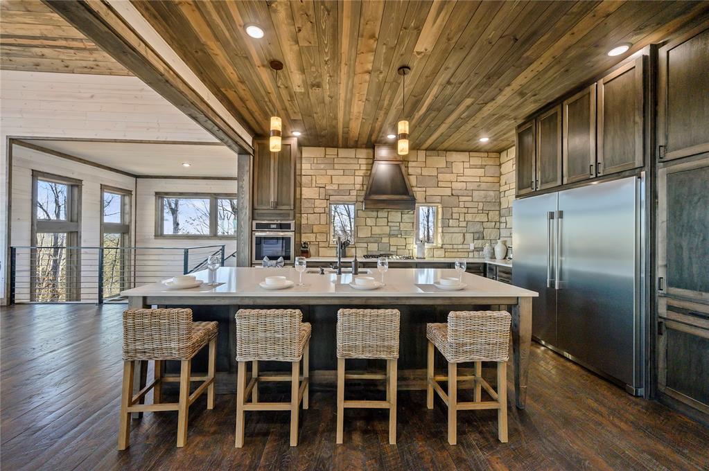 579 Moonshiner Springs Trail Property Photo 8