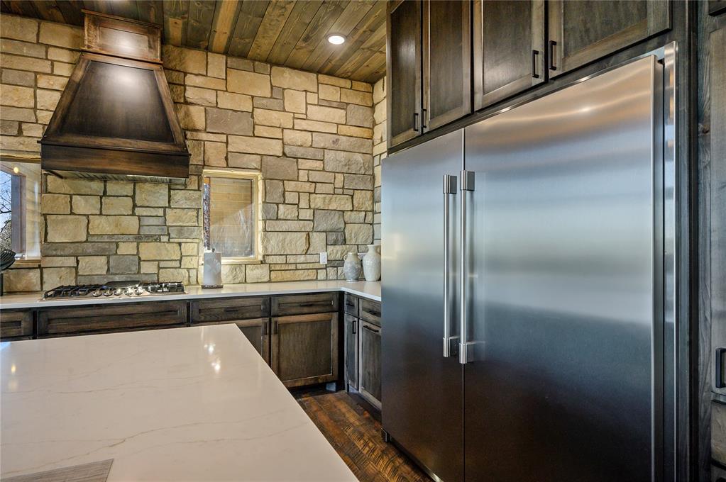 579 Moonshiner Springs Trail Property Photo 10
