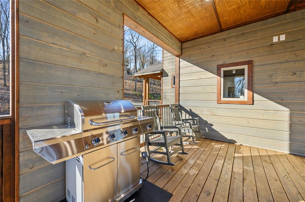 579 Moonshiner Springs Trail Property Photo 14