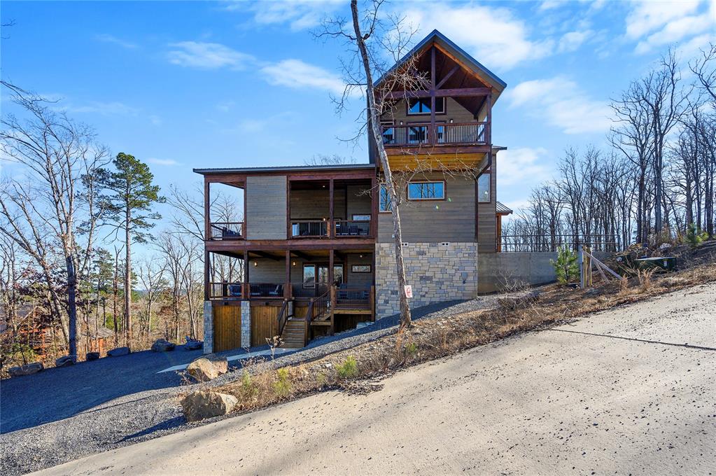 579 Moonshiner Springs Trail Property Photo 42