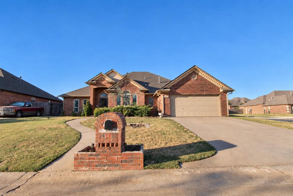 11229 Kingsgate Drive Property Photo 2