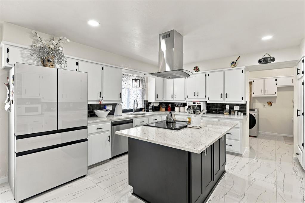 9908 Rockwell Terrace Property Photo 1